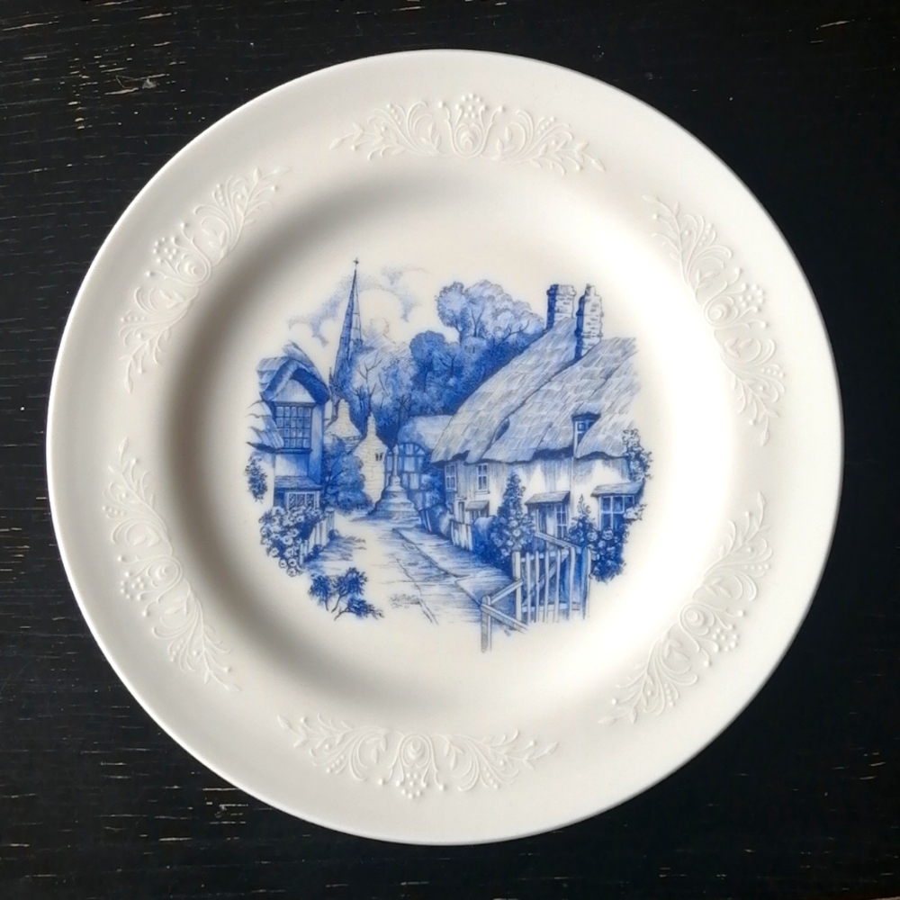 Vintage Scherzer Bavaria Germany Hand Decorated in Canada Blue White Plate (#1)
